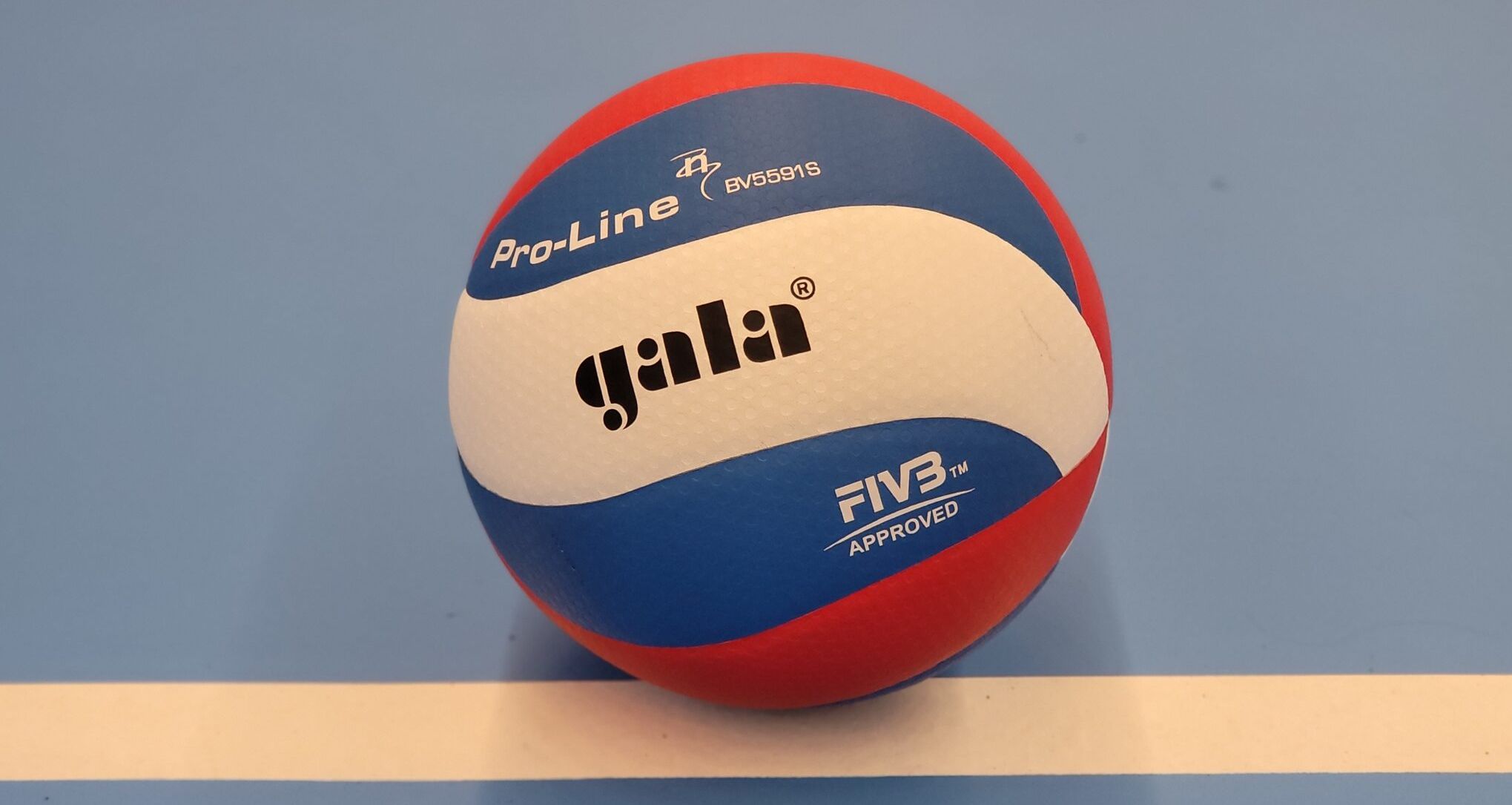 Maradnak a MÁV Előre SC színeiben a válogatott röplabdázók